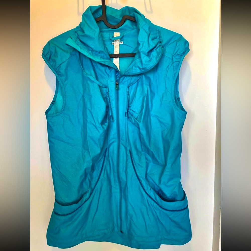Lululemon Velocity Vest